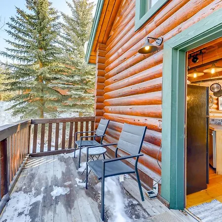 Cozy Mountain Condo Across From Snow King Ski Mtn!